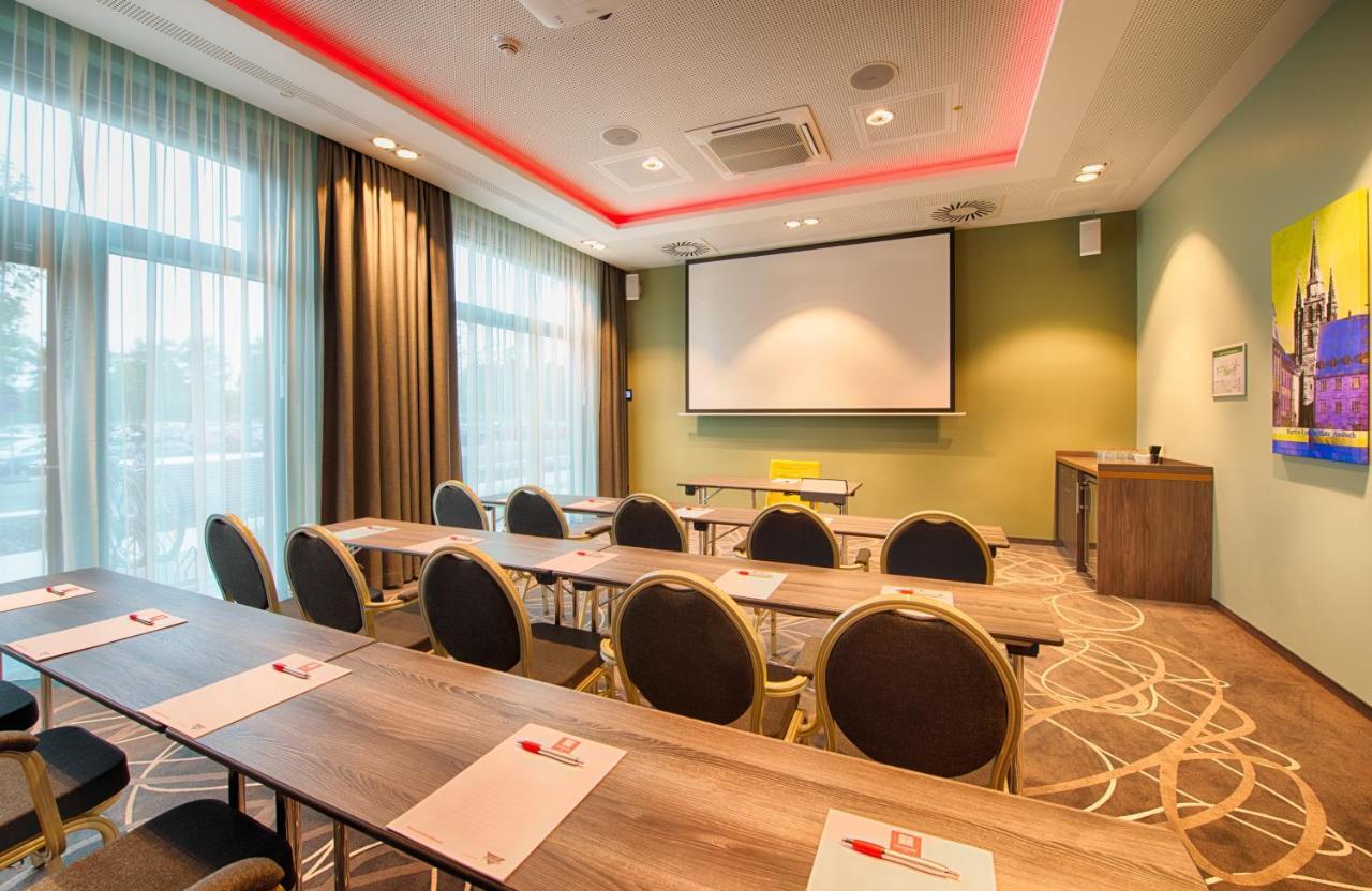 Hotel Leonardo East 4*